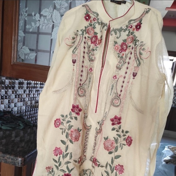 NWT Alkaram 3 piece - Picture 3 of 5